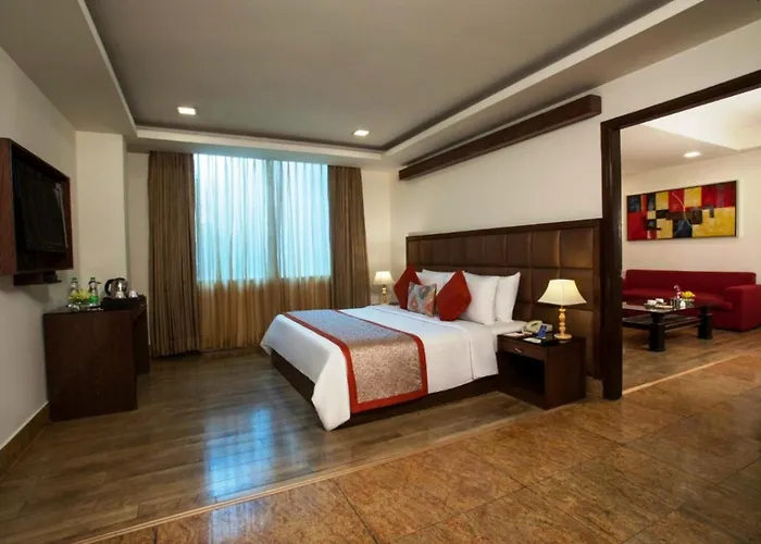 Taurus Sarovar Portico